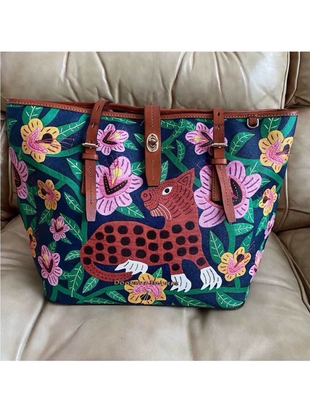 RARE Dooney & and Bourke Islamorada Navy Dover Tote Tropical Jungle Jaguar